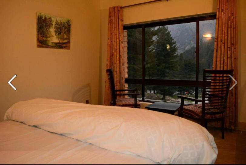 Trout Lodge Naran Buitenkant foto